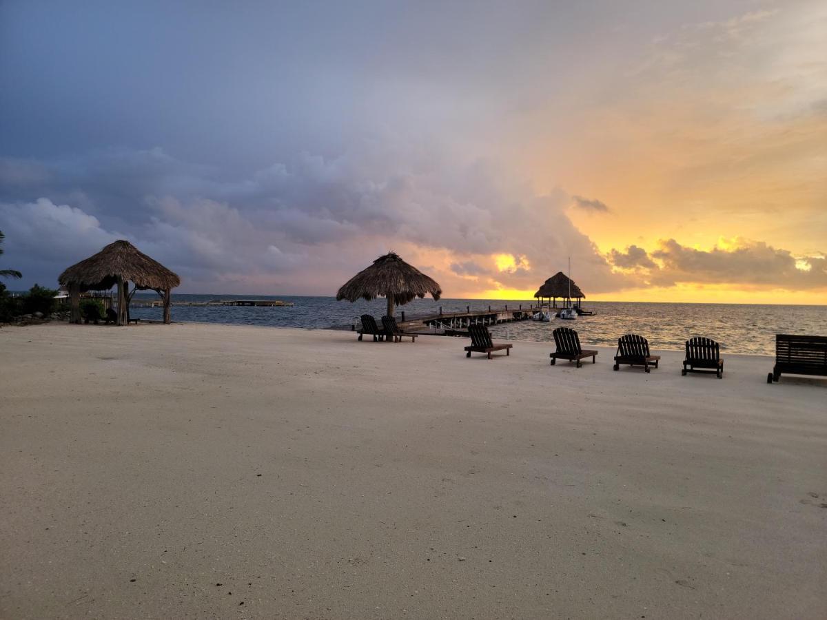 סן פדרו Xanadu Island Resort מראה חיצוני תמונה