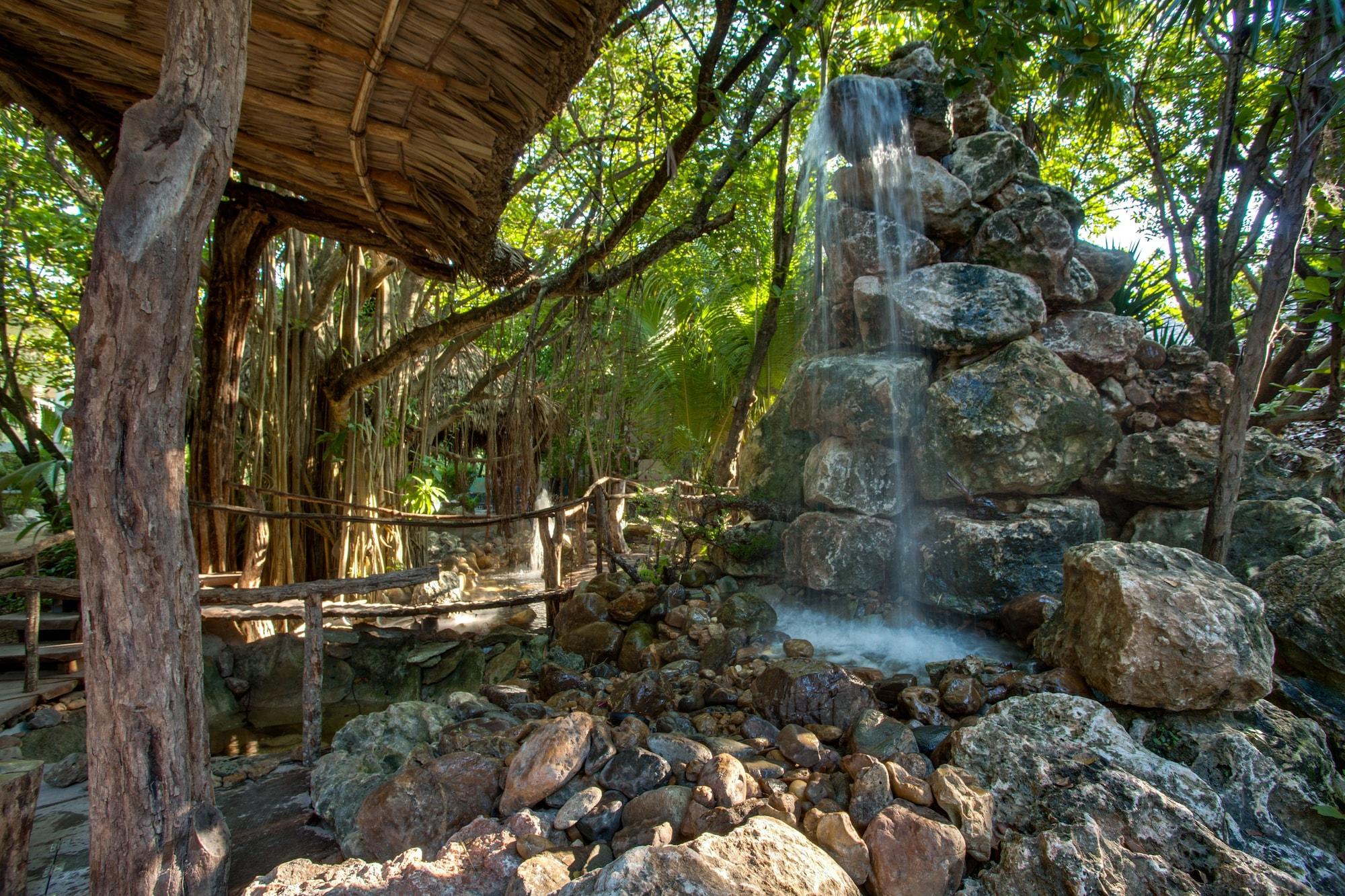 סן פדרו Xanadu Island Resort מראה חיצוני תמונה