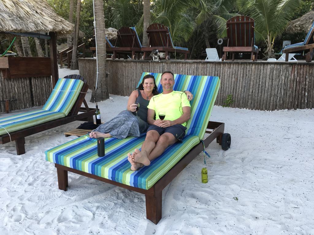 סן פדרו Xanadu Island Resort מראה חיצוני תמונה